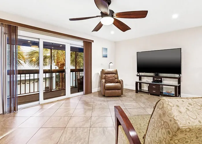 Charming On Indian Shore * Clearwater Beach